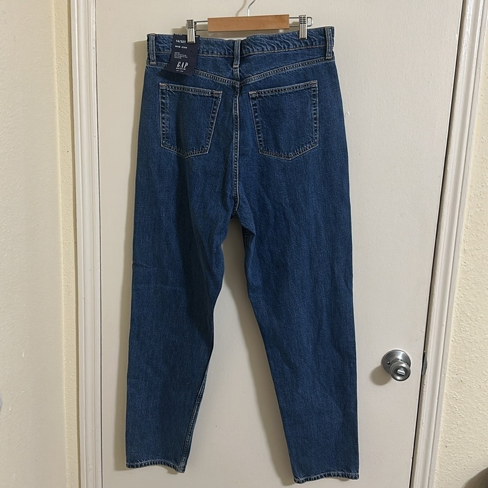 NWT Gap High Rise Mom Jeans size 14 Tall - Picture 4 of 5